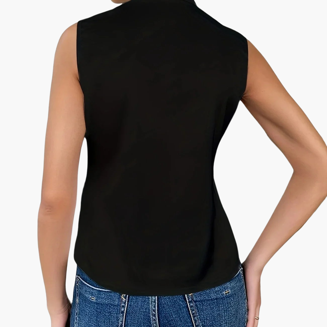 Susanne | Elegant sleeveless wrap top