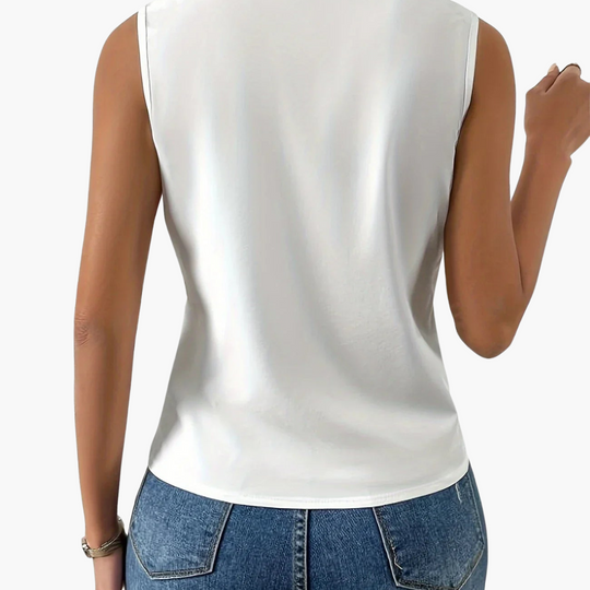 Susanne | Elegant sleeveless wrap top