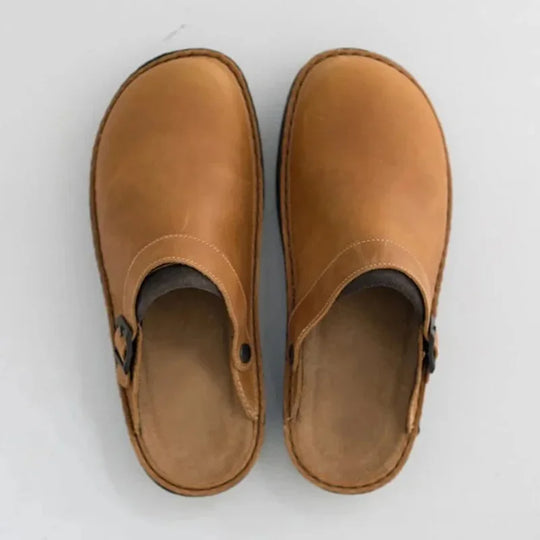 Bequeme schnürsenkellose Schuhe