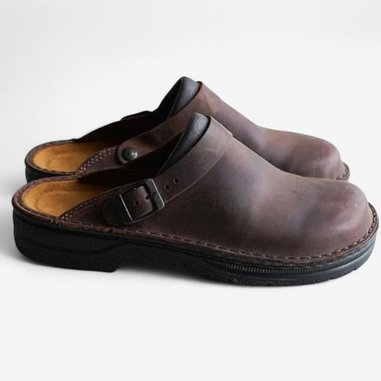 Bequeme schnürsenkellose Schuhe